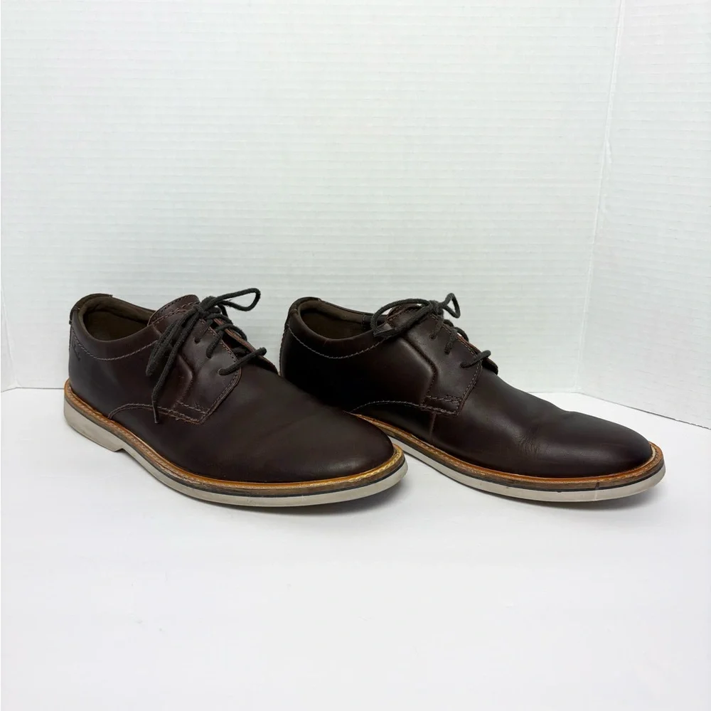Clarks Atticus Lt‎ Lace Up Oxford Shoes Brown Dress Shoes Office Preppy Mens 8.5